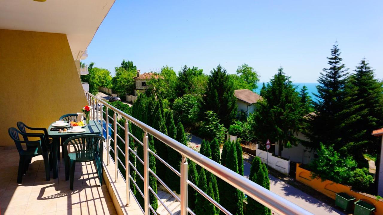 Apartment Marina Residence - Апартамент Марина Резидънс Kavarna Dış mekan fotoğraf