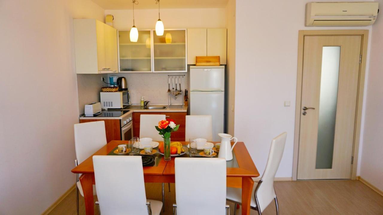 Apartment Marina Residence - Апартамент Марина Резидънс Kavarna Dış mekan fotoğraf